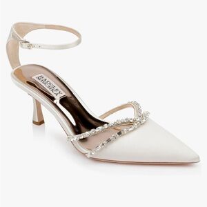 BRAND NEW Badgley Mischka Zendaya Pump